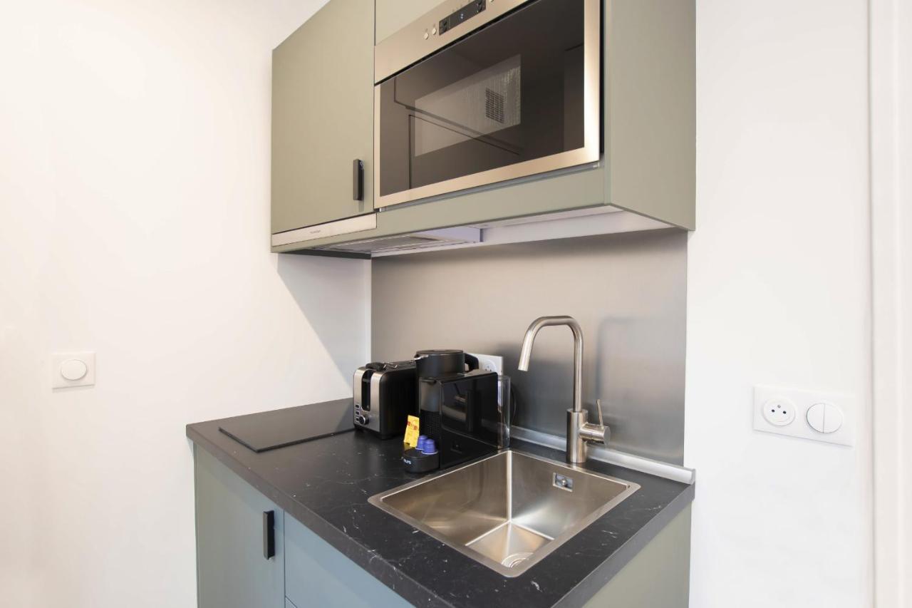 Guestready - Studio With Jacuzzi In The 10 Th Apartamento Paris Exterior foto