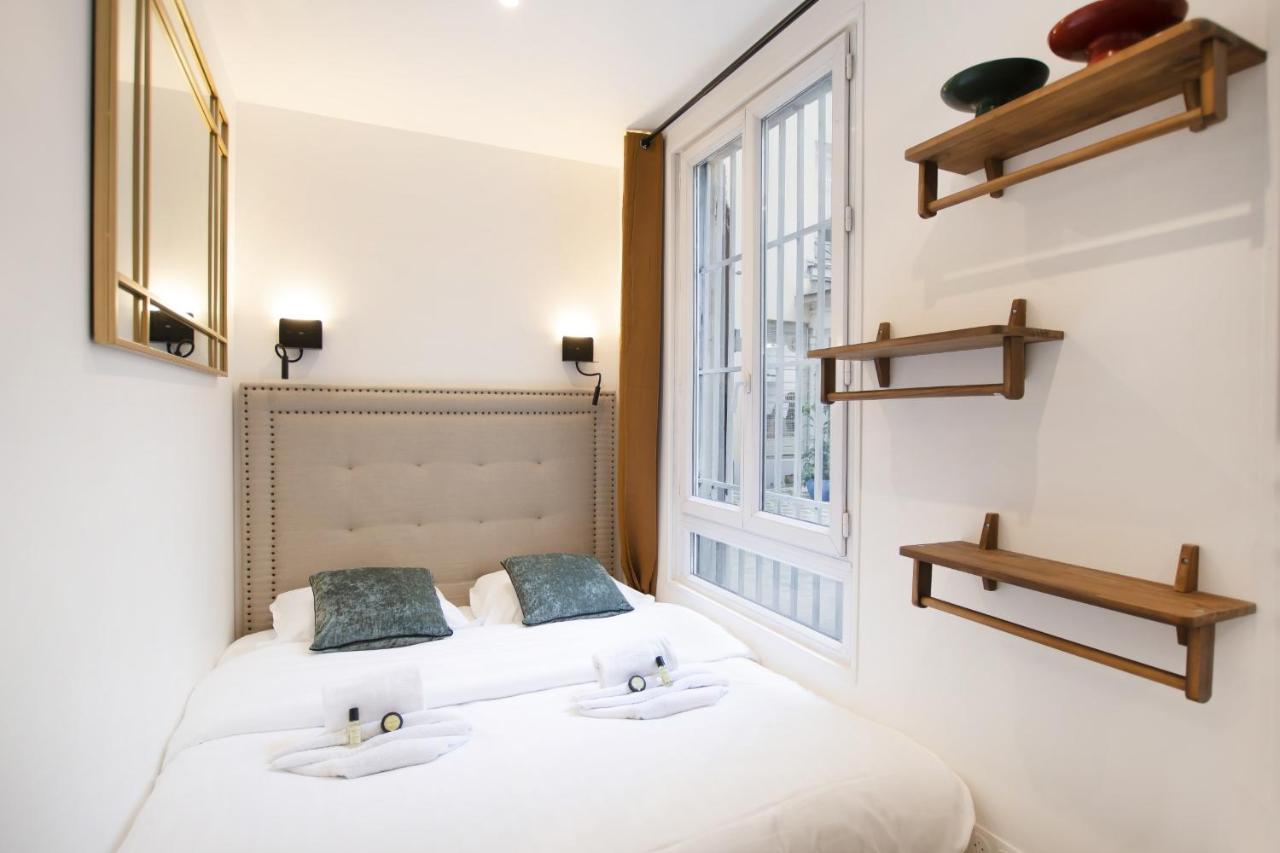 Guestready - Studio With Jacuzzi In The 10 Th Apartamento Paris Exterior foto