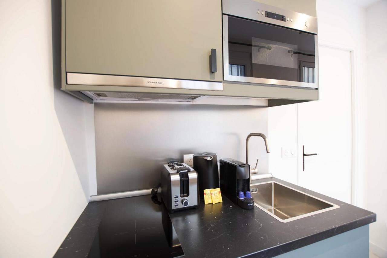 Guestready - Studio With Jacuzzi In The 10 Th Apartamento Paris Exterior foto