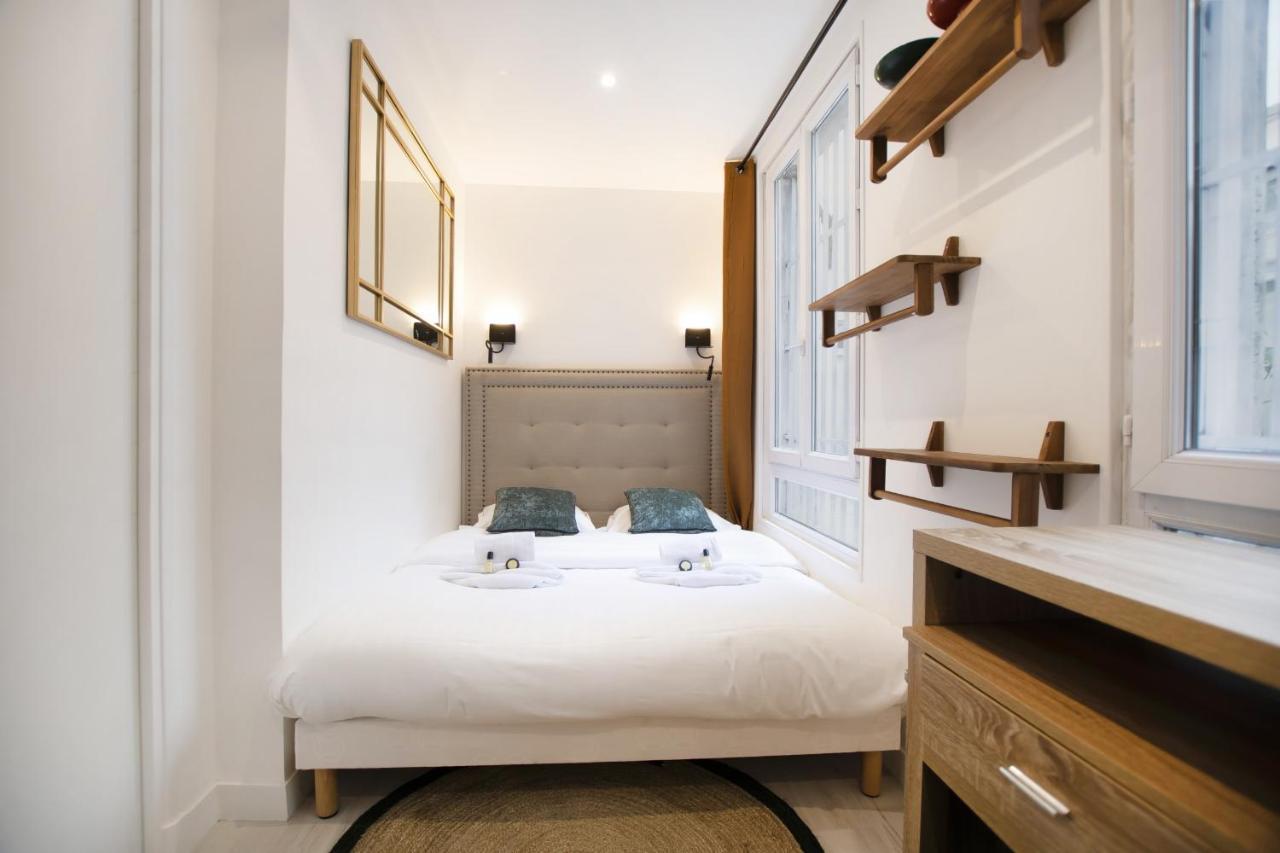 Guestready - Studio With Jacuzzi In The 10 Th Apartamento Paris Exterior foto